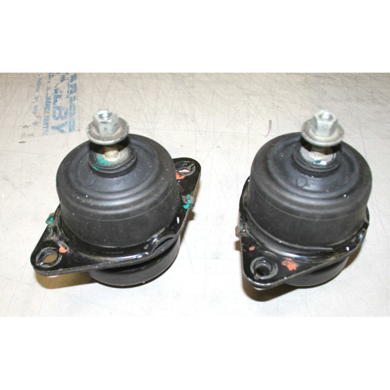 7R33-6038-AA Ford Mustang Engine Motor Mount 2005-2014 BR33-6038-AB