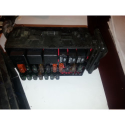 F65B-14A003-C Ford F-150 Fuse Box 1997-1999
