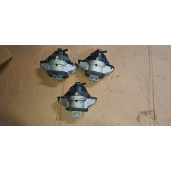 68375805AF Jeep Grand Cherokee Left Engine Active Mount Bracket Insulator