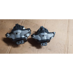 68375806AF Jeep Grand Cherokee Right Engine Active Mount Bracket Insulator