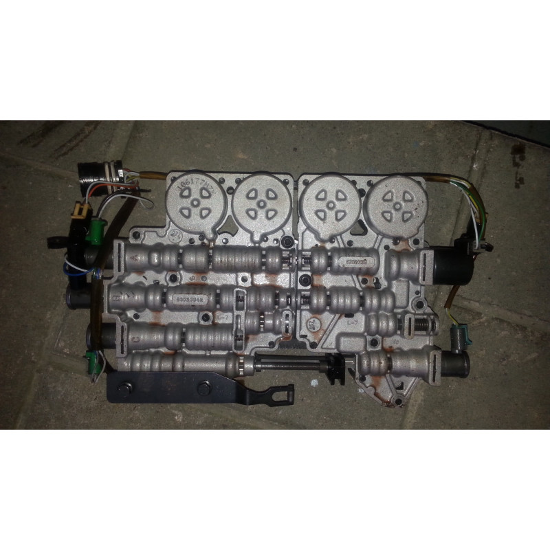 96024103 Cadillac CTS Automatic Transmission Solenoid Valve Body 2005-2007
