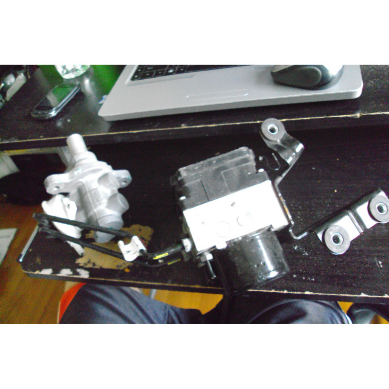 9S43-2C219-CD Ford Focus Antilock Brake ABS Pump Module 2008-2010