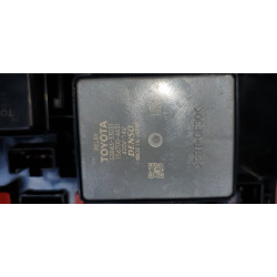 G92Z1-47070 Toyota Prius Battery Relay Fuse Box Block 2016-2019