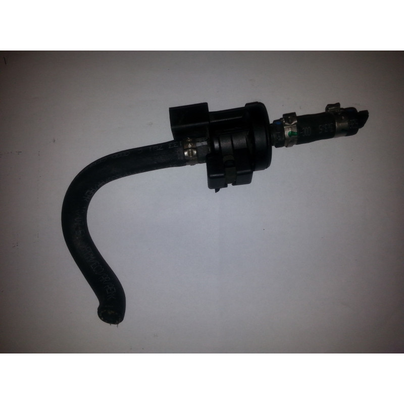 06E906517A Volkswagen EVAP Purge Regulator Valve with Hoses