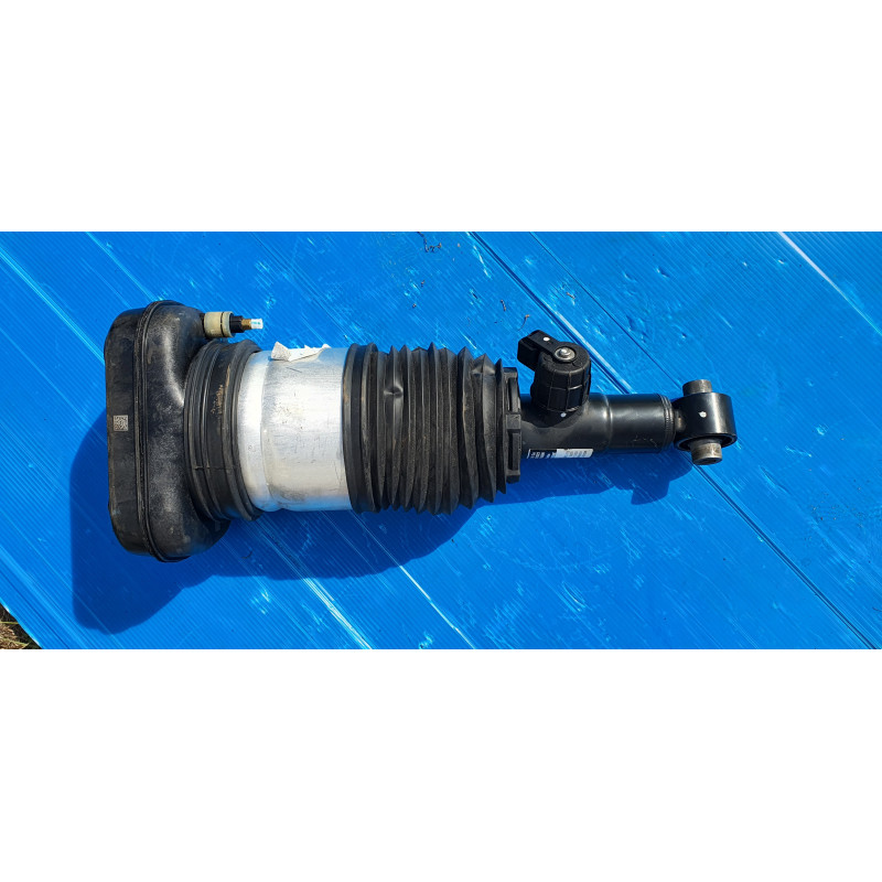 76686904004 BMW X5 Right Air Shock Strut Absorber 2018-2023