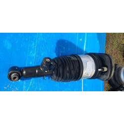 76686904004 BMW X5 Right Air Shock Strut Absorber 2018-2023
