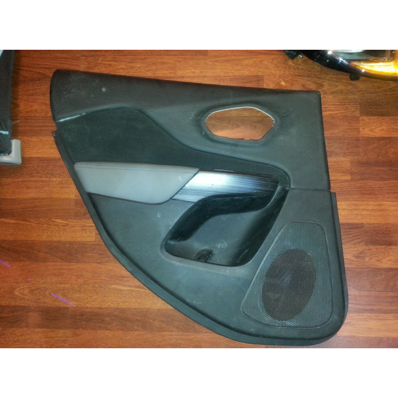 1UJ151AAAD Jeep Cherokee Left Rear Door Panel 2014-2016