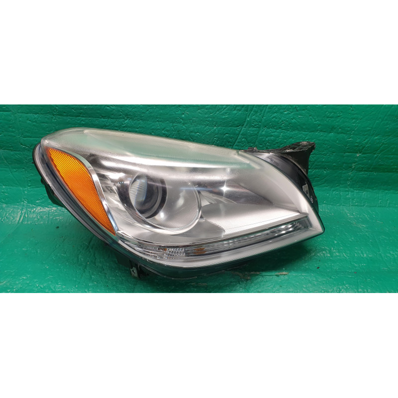 A1728204261 Mercedes-Benz SLK Right Halogen Headlight 2012-2016