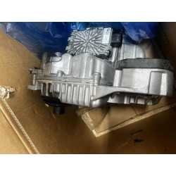 27109469020 BMW 5 Series Transfer Case Box 2019-2024 27108485037