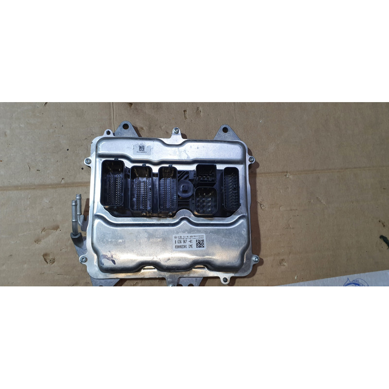 8636967 BMW 5 Series Engine Control Module 2014-2019