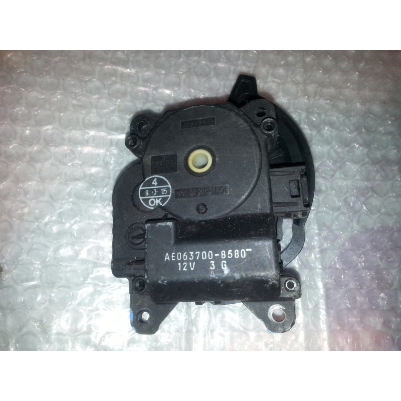 Cadillac CTS Heater AC Control Blend Door Actuator 2003-2007 | SRX, STS