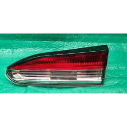 81580-0A140 Toyota Corolla Cross Right Inner LED Tail Lamp 2022-2024