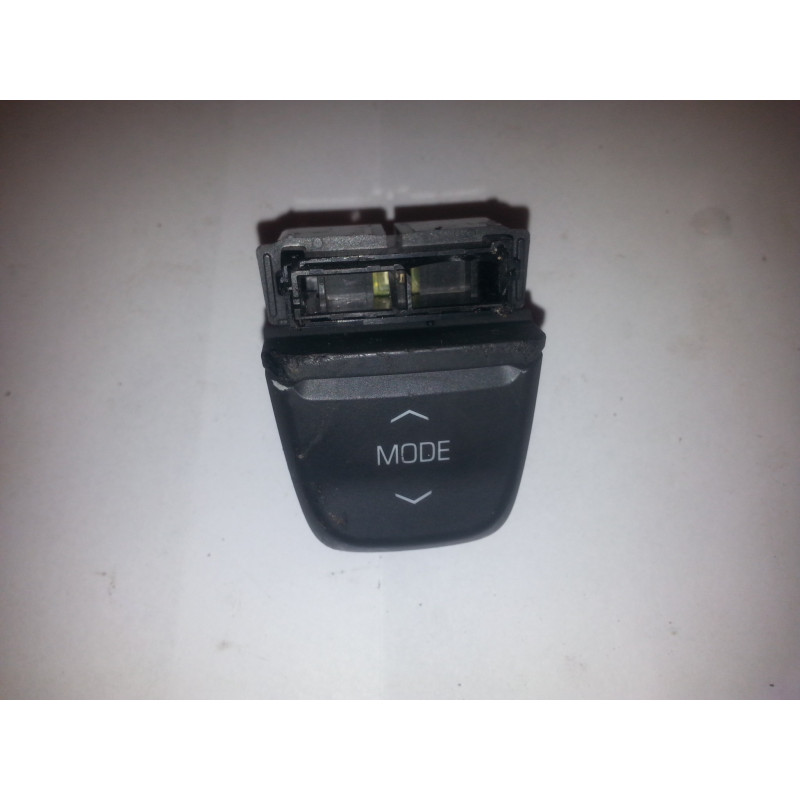 23385718 Chevrolet Camaro Stability Control Switch 2016-2017