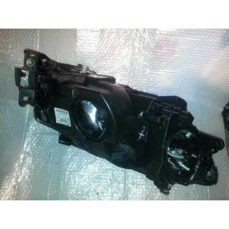 A1668201959 Mercedes-Benz GLE Left Halogen Headlight 2016-2019