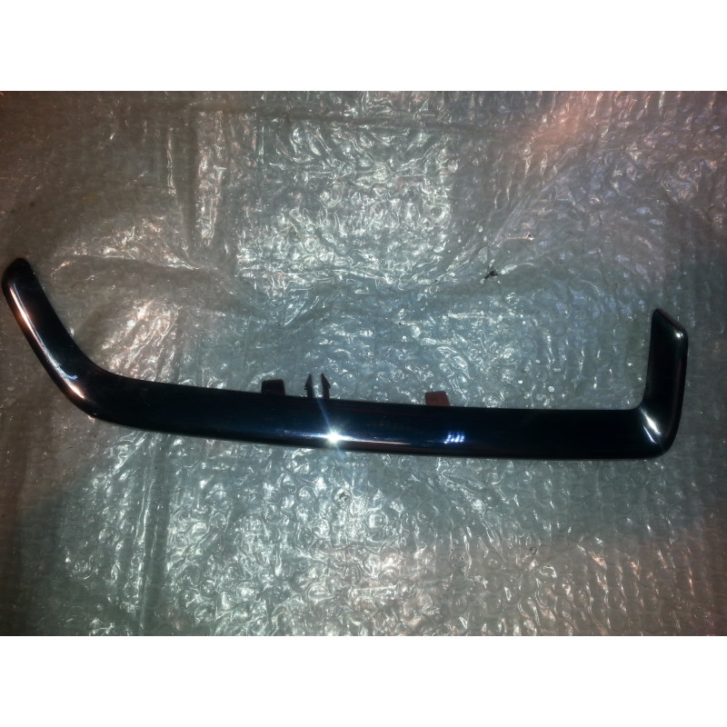 05303562AB Dodge Neon Chrome Upper Left Grille Surround Molding 2003-2005