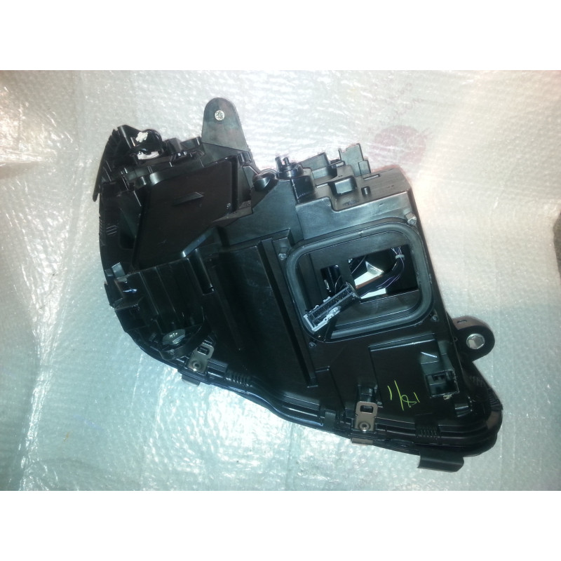 A2059064103 Mercedes-Benz C-Class Left LED Headlight (USA type) 2015-2018