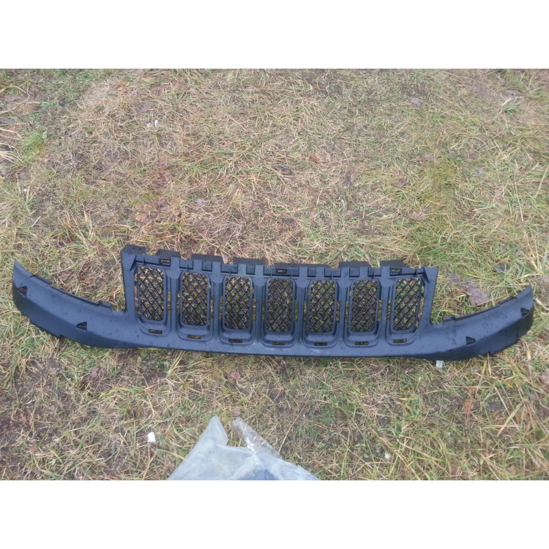 68213198AA Jeep Compass Grille Fascia 2011-2016