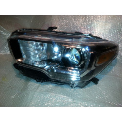 81150-04270 Toyota Tacoma Left LED Headlight 2016-2023