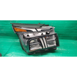 92102-S2500 Hyundai Santa Fe Right LED Headlight 2021 92180-S2500