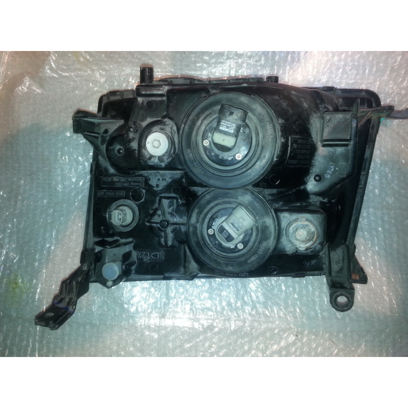 Toyota Land Cruiser Right Headlight Glass 1999-2004