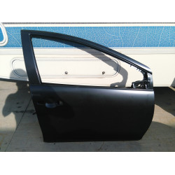 67001-52610 Toyota Prius C Front Right Door 2012-2016