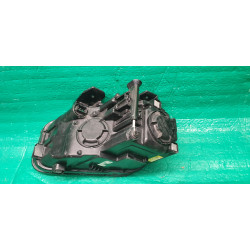 92102-J9020 Hyundai Kona Right Halogen Headlight 2018-2021 92102-J9921