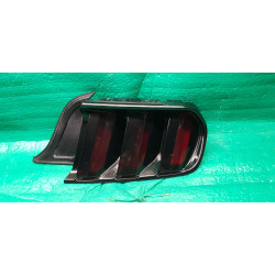 GR3B-13B504-AD Ford Mustang Right LED Smoked Tail Lamp 2015-2017