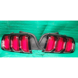 FR3B-13B505-BH Ford Mustang Left LED Tail Lamp Chrome Decal 2015-2017