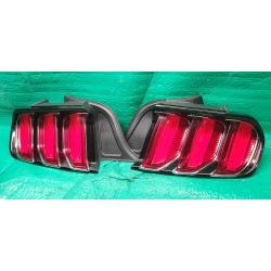 FR3B-13B505-BH Ford Mustang Left LED Tail Lamp Chrome Decal 2015-2017