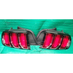 FR3B-13B505-BH Ford Mustang Left LED Tail Lamp Chrome Decal 2015-2017