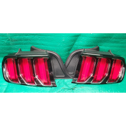 FR3B-13B505-BH Ford Mustang Left LED Tail Lamp Chrome Decal 2015-2017