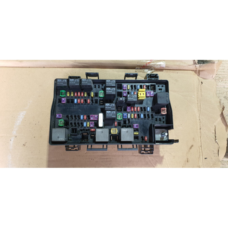 68425203AB Jeep Grand Cherokee Fuse Relay Distribution Box 2018-2022