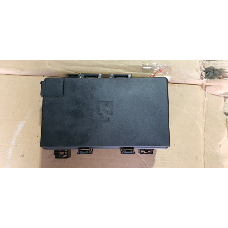 68425203AB Jeep Grand Cherokee Fuse Relay Distribution Box 2018-2022