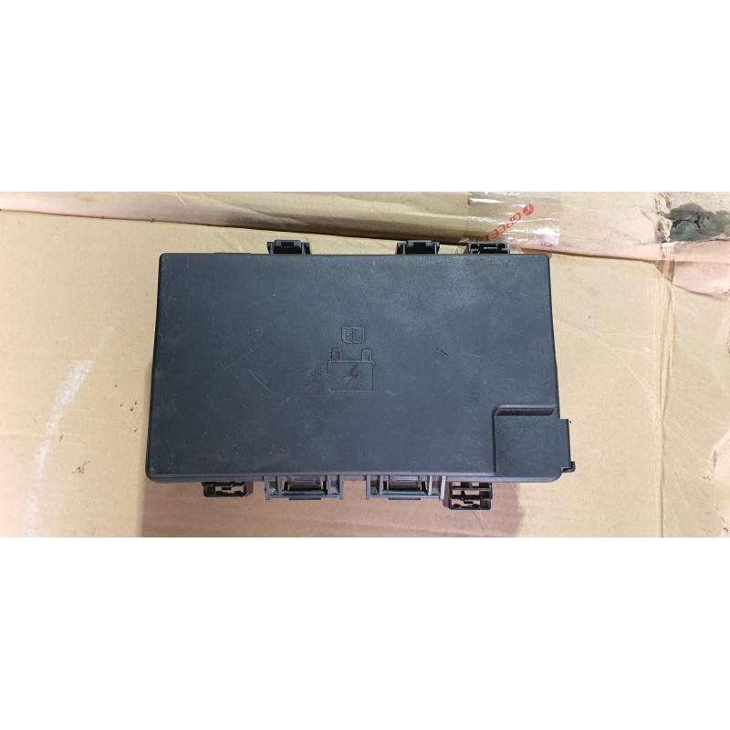 68258527AA Dodge Ram 1500 Fuse Relay Distribution Box 2015-2021 68243257AB
