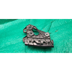 62228-5DA0A Infiniti QX30 Right Headlight Lower Bracket 2017-2019