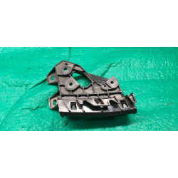 62228-5DA0A Infiniti QX30 Right Headlight Lower Bracket 2017-2019
