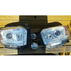 Toyota Tundra Halo LED Headlights (Set/Pair) 2014-2020