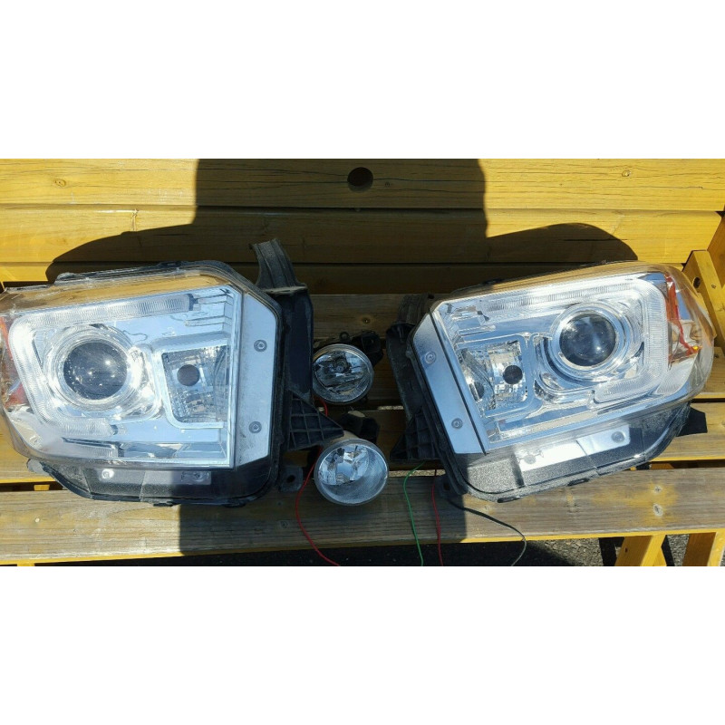 Toyota Tundra Halo LED Headlights (Set/Pair) 2014-2020