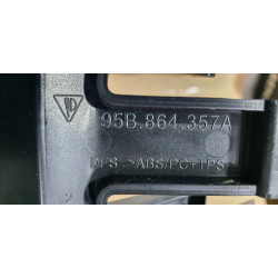 95B864357A Porsche Macan Center Console Armrest 2015-2023 95B864208A