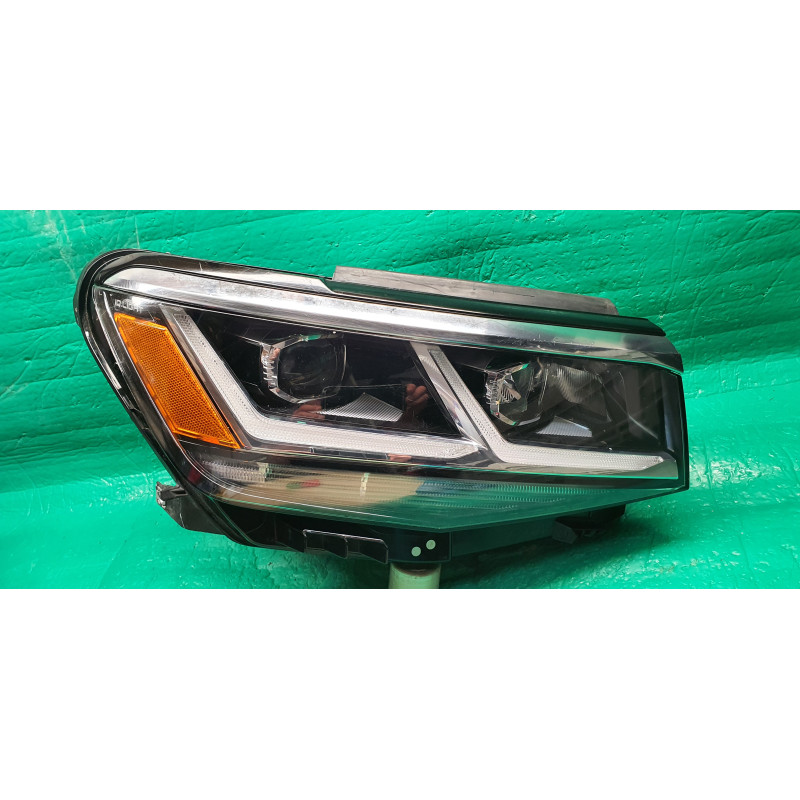 3CN941036C Volkswagen Atlas Right IQ Light Full LED Headlight 2020-2023