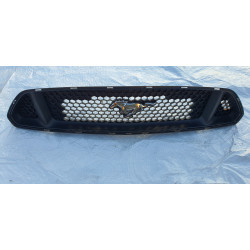 FR3Z-8200-BA Ford Mustang Grille 2015-2017 FR3B-8200-BGW