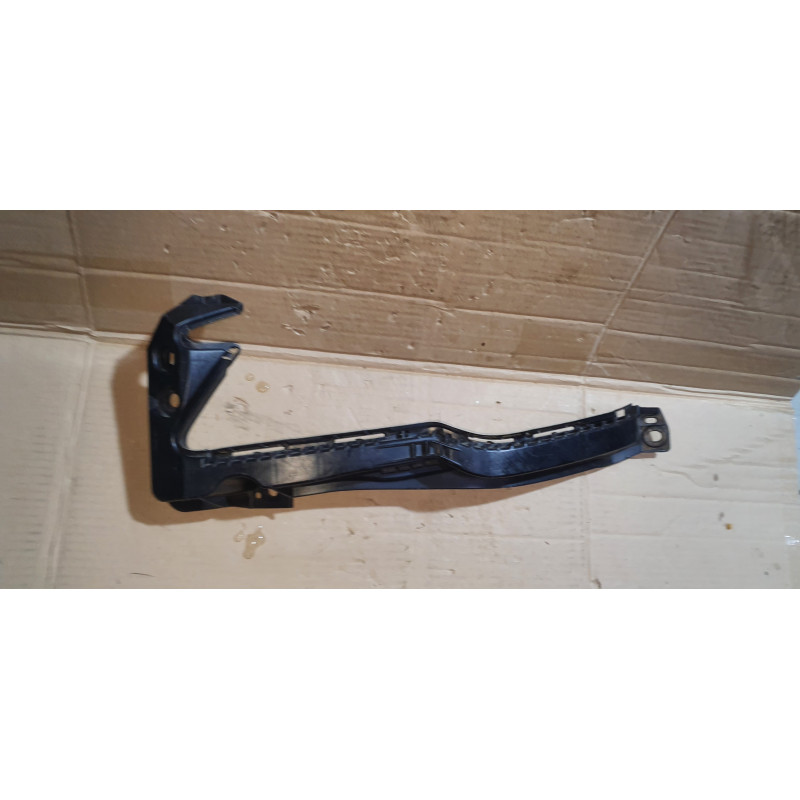 57707AL41A Subaru Legacy Left Headlight Bumper Corner Bracket 2018-2019