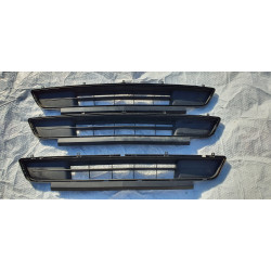 FR3B-17K945-CE Ford Mustang Lower Grille 2015-2017