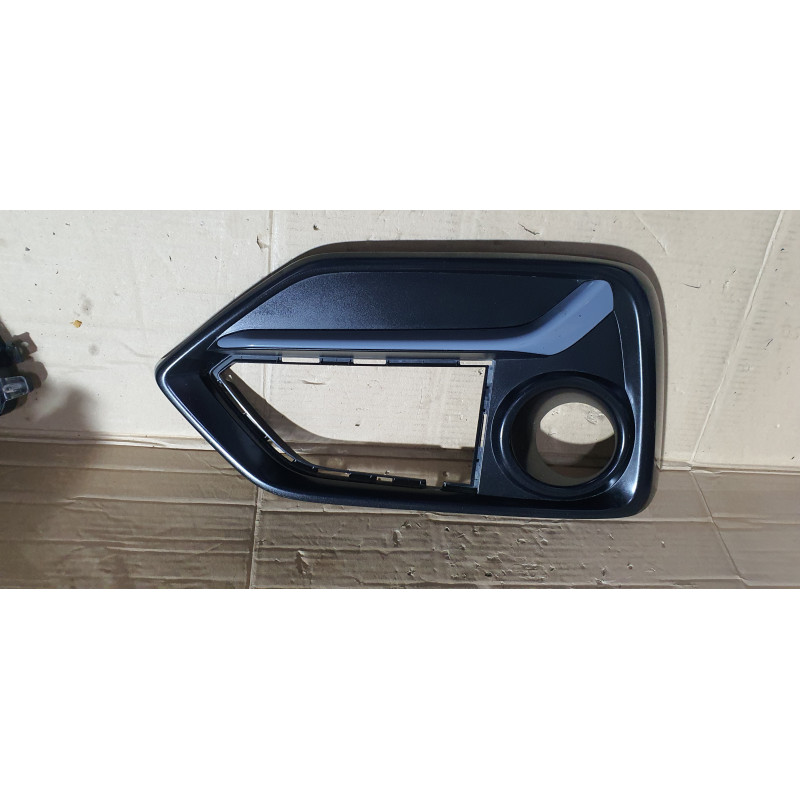71108-TGG-A10 Honda Civic Left Fog Lamp Cover Bezel 2018-2021