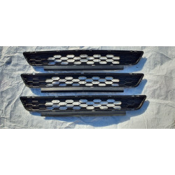 FR3B-17K945-ABW Ford Mustang Lower Grille 2015-2017 FR3B-17K945-AB