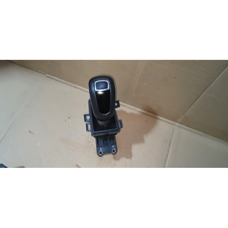 84509478 Cadillac Center Floor Automatic Transmission Shifter Gear Selector