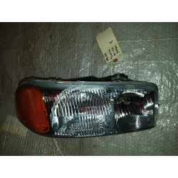 16524544 GMC Sierra Right Headlight 1999-2006 16524540