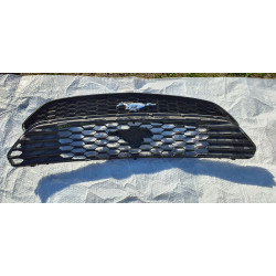 FR3B-8200-AF Ford Mustang Grille 2015-2017 FR3B-8150-AAW