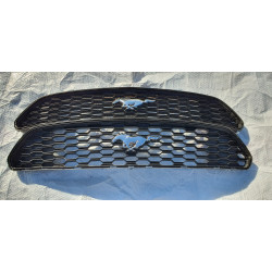 FR3B-8200-AF Ford Mustang Grille 2015-2017 FR3B-8150-AAW