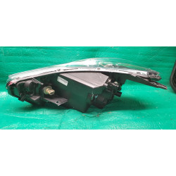 260105RL0A Nissan Kicks Right Halogen Headlight 2018-2020
